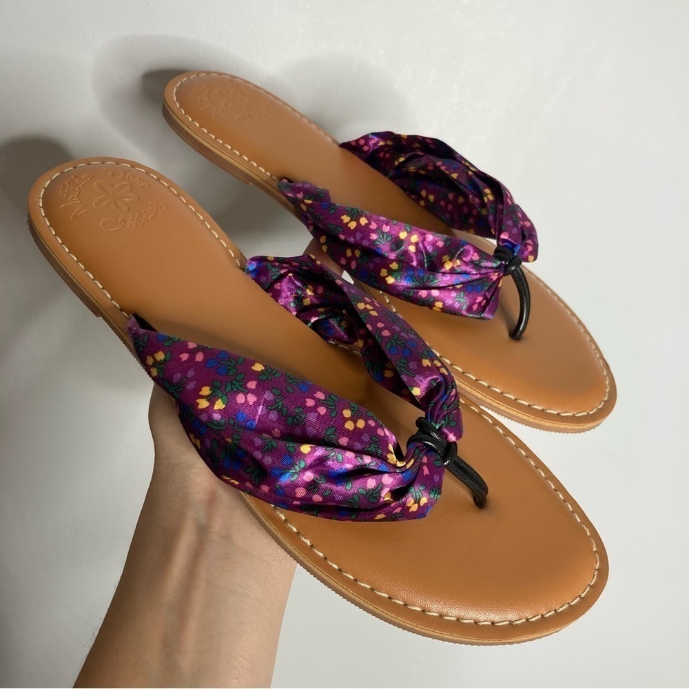 Matilda Jane Women's 8 Satin Floral Thong Flip Flop Sandals - Picture 2 of 9